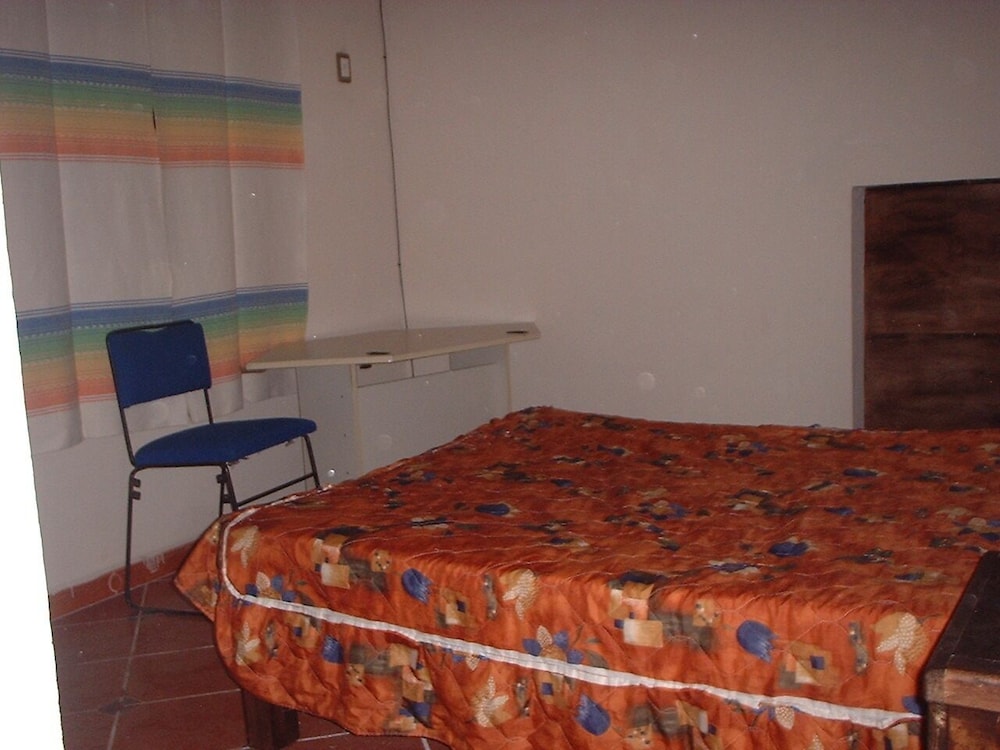 Basic Double Room photo 1
