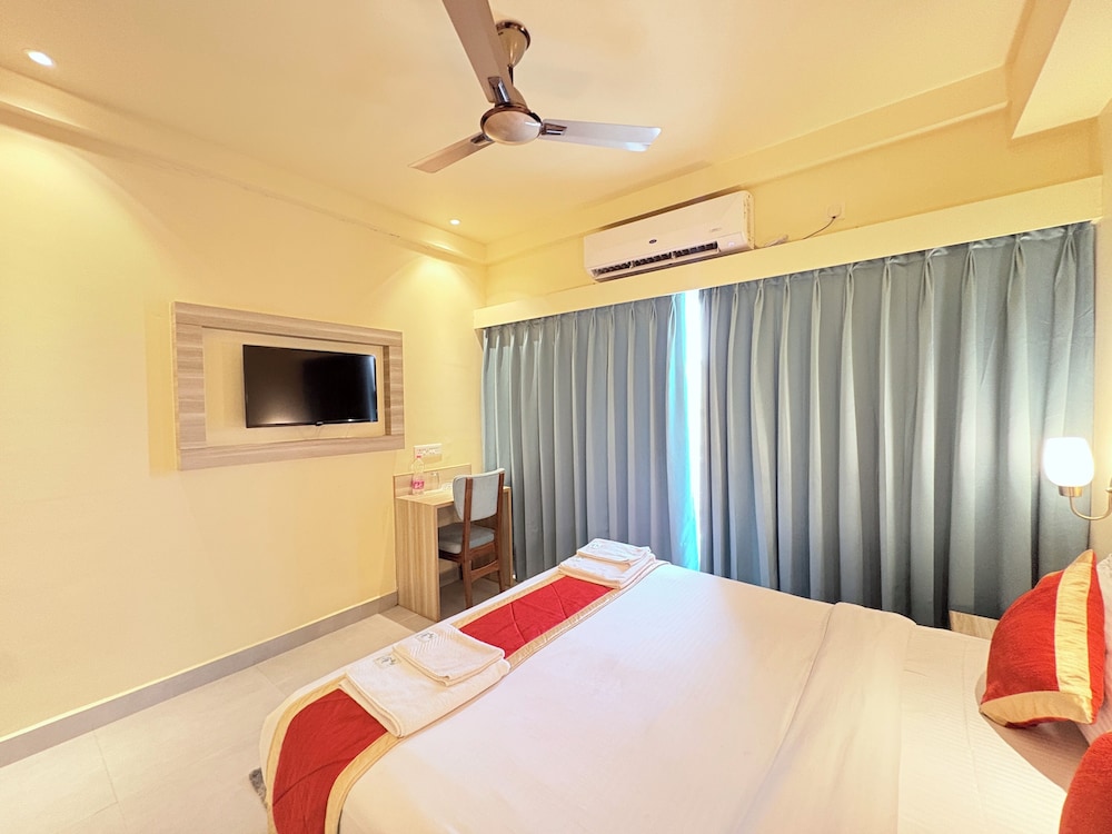 Deluxe Double Room, Sea View photo 3