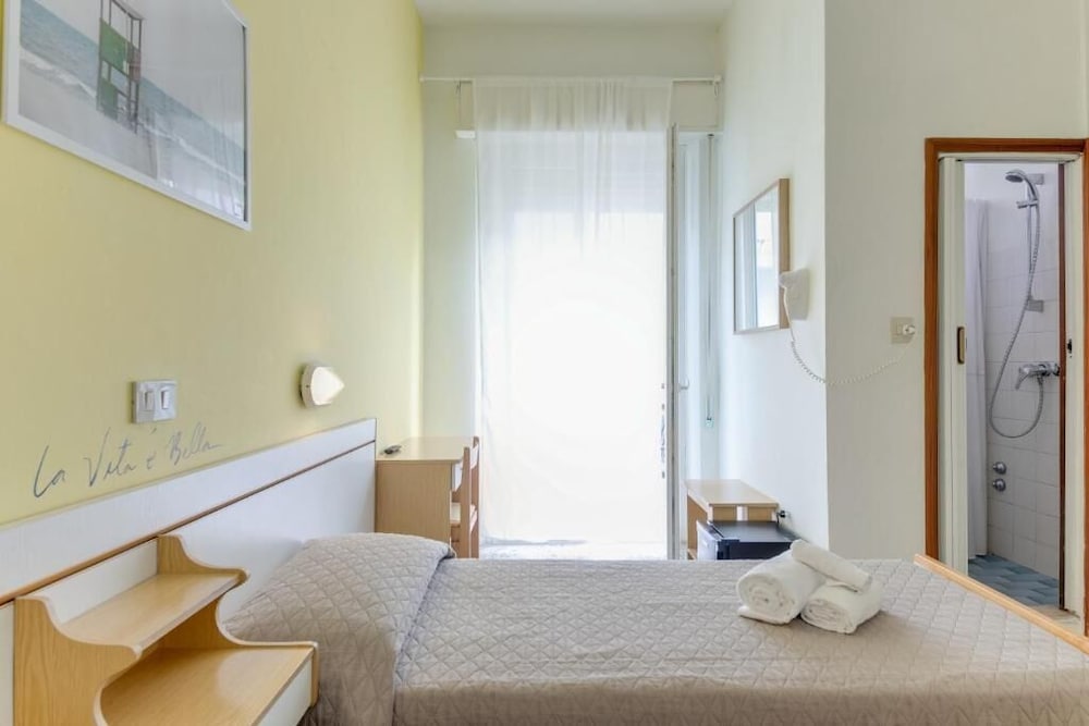 Economy Double or Twin Room, Balcony