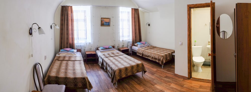 Standard Triple Room photo 1