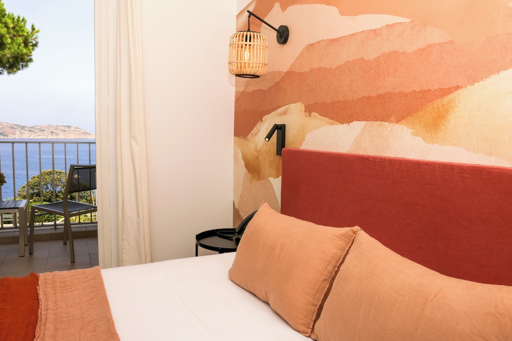 Panoramic Double Room, Balcony, Sea View - Photo 9