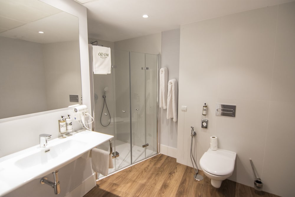 Double or Twin Room - Photo 38