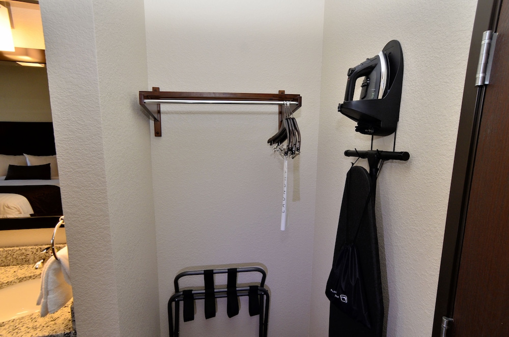 Room, 2 Queen Beds, Non Smoking photo 2