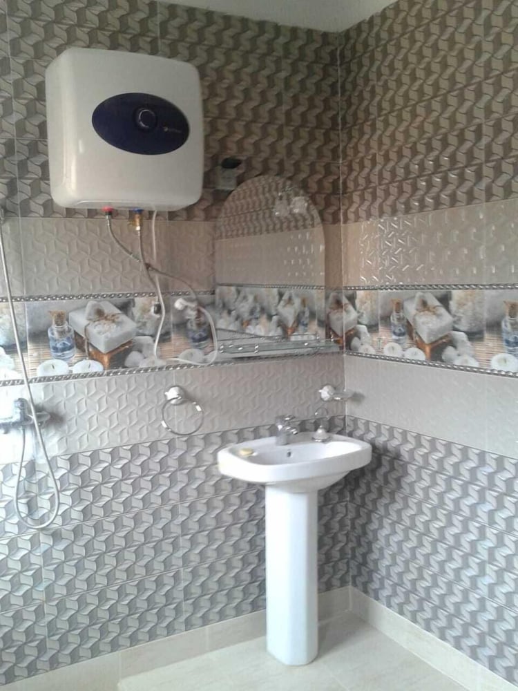 Deluxe Room, Multiple Beds, Non Smoking, City View photo 3