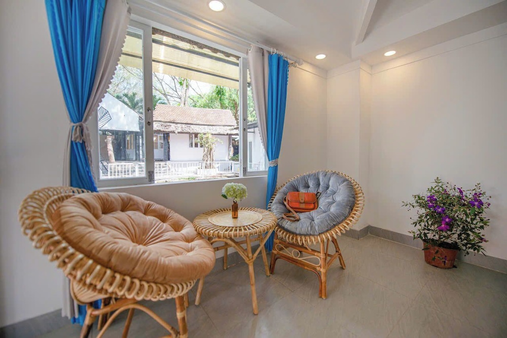 Family Quadruple Room, Balcony, Lake View photo 3