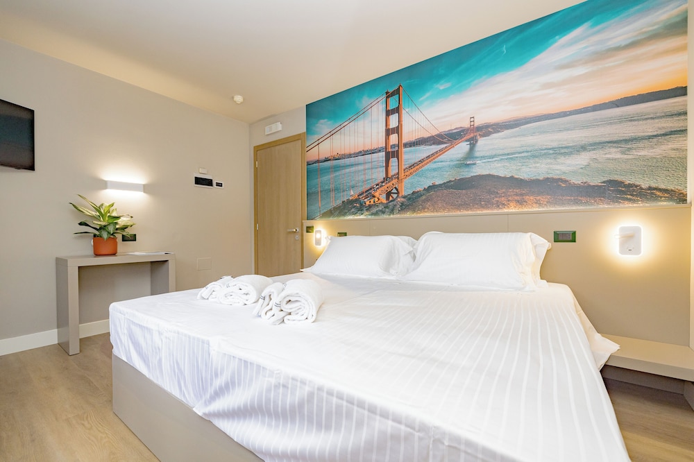 Junior Quadruple Room, Non Smoking, Mountain View