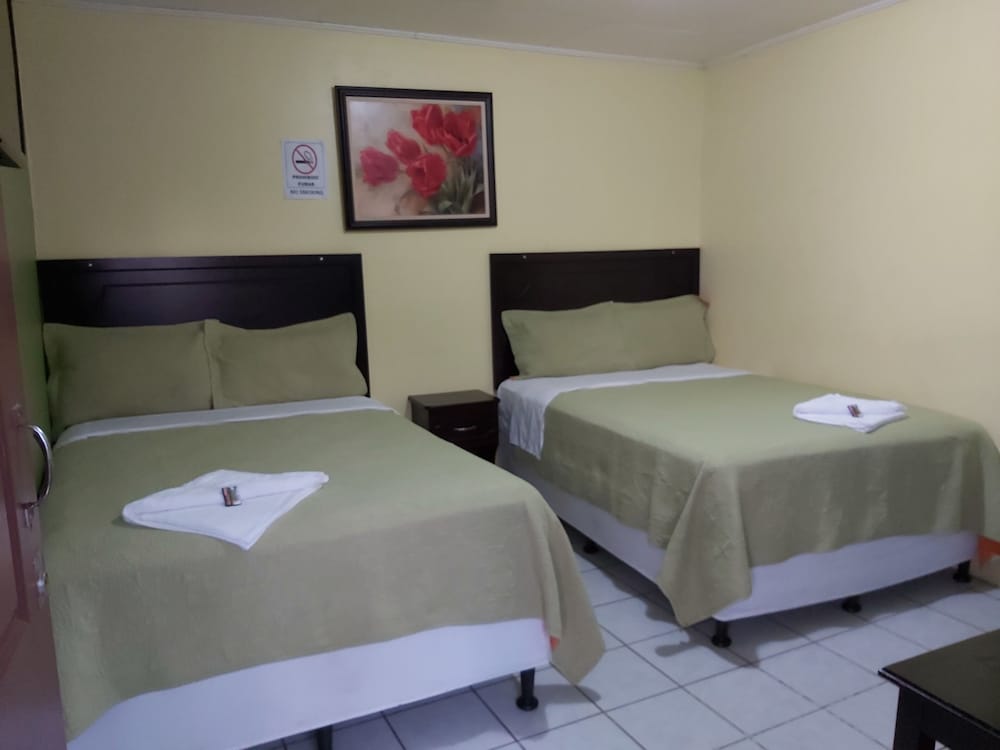 Double Room, 2 Double Beds