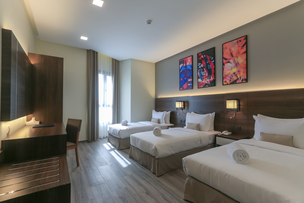 Suite (Triple) photo 1