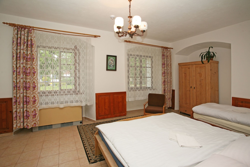 Apartment, 2 Bedrooms (1)