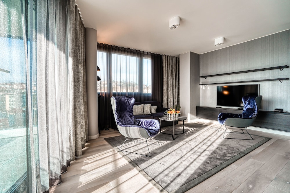 Penthouse Suite