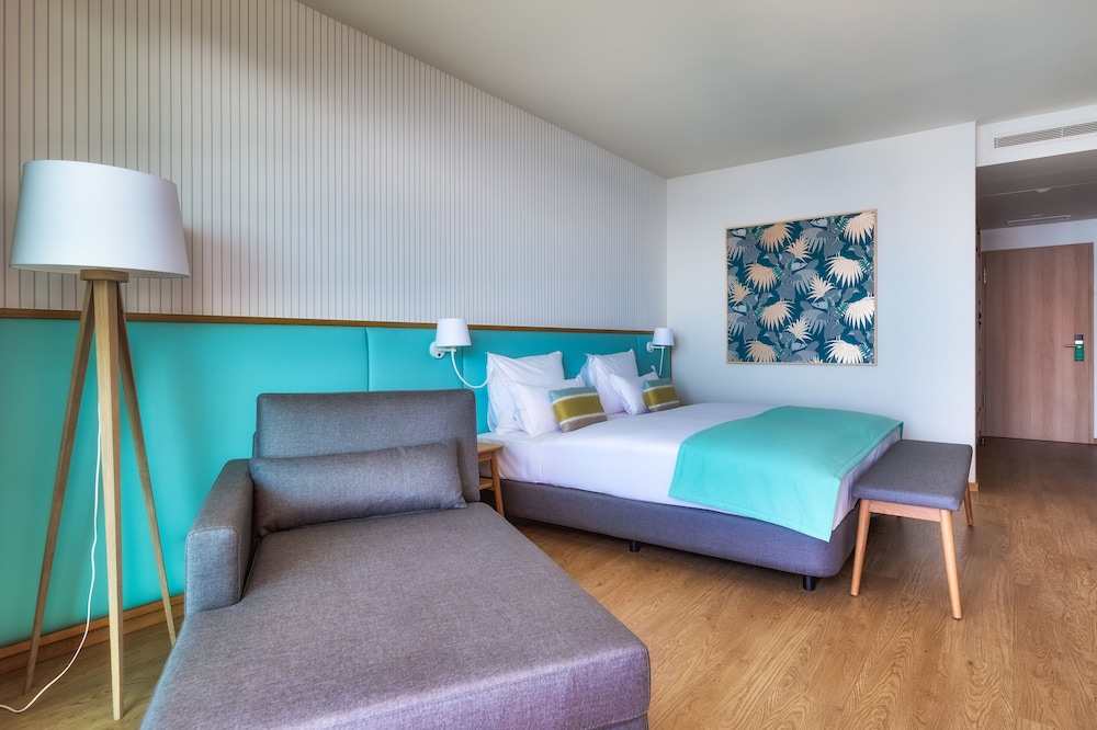 Twin Room, Sea View - Photo 5