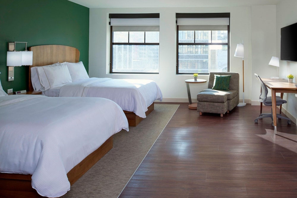 Studio, 2 Queen Beds - Photo 1