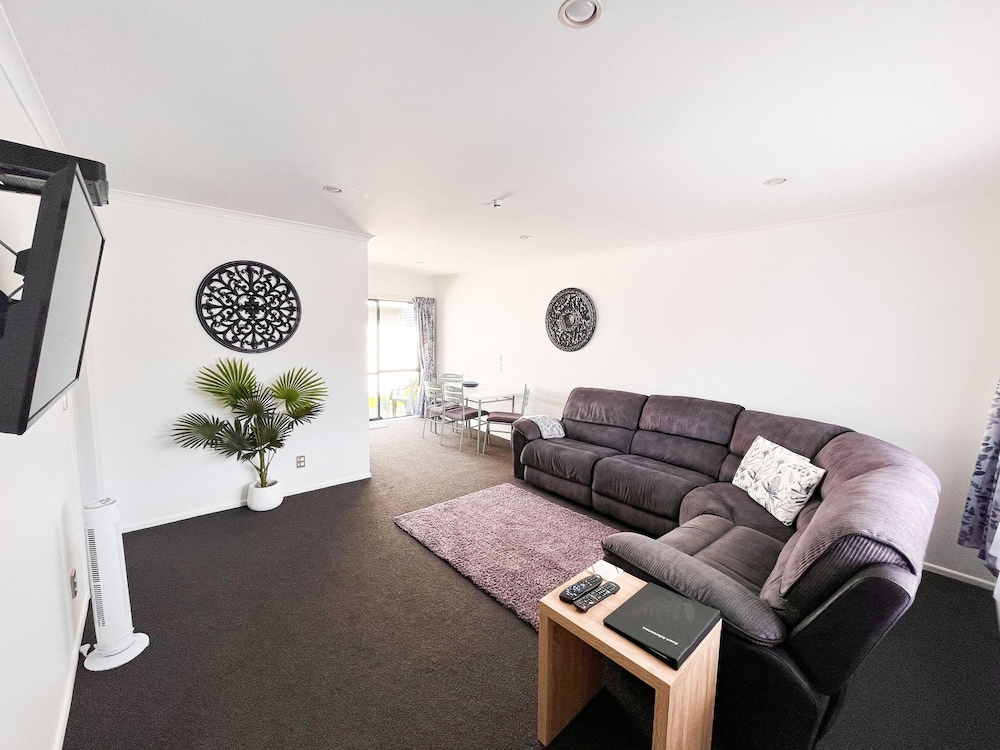 Family Unit (Ground Floor) photo 1