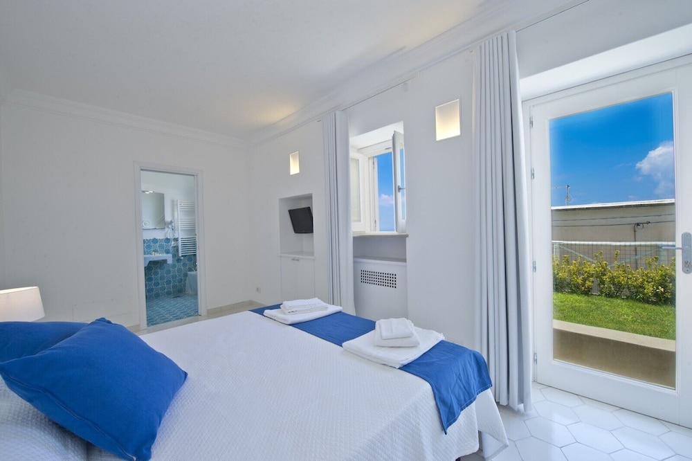 Villa, 3 Bedrooms photo 2