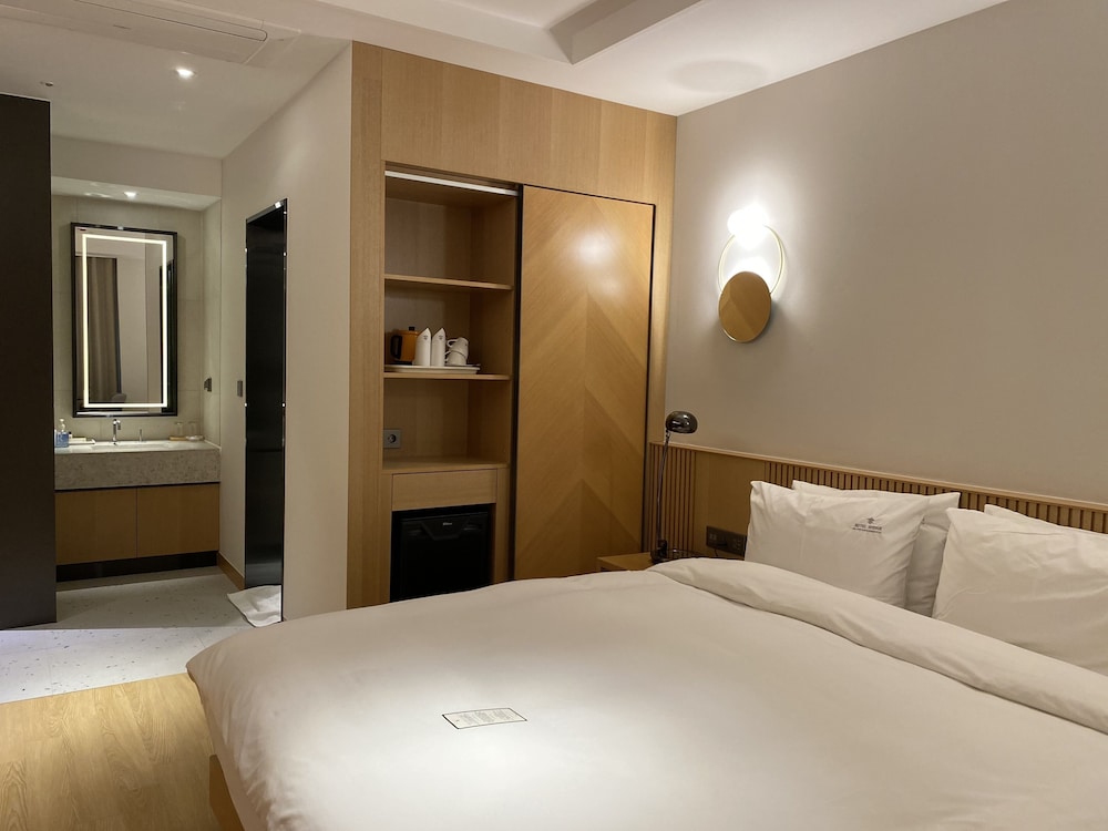 Premier Double Room