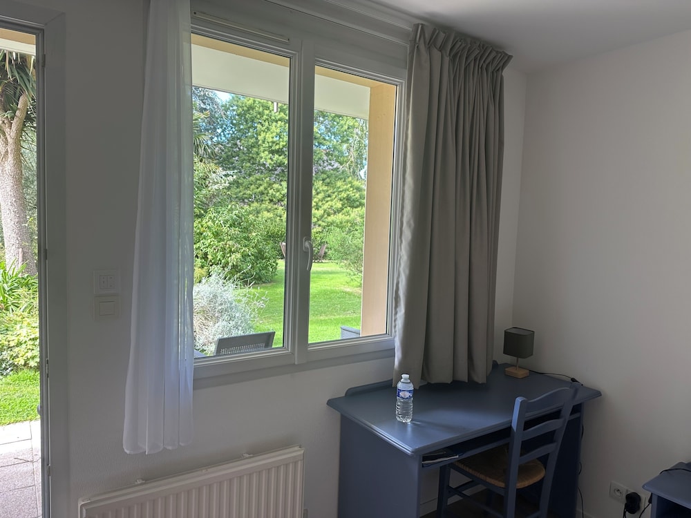 Superior Double Room, 1 Queen Bed photo 3