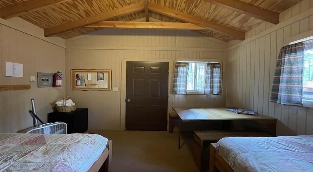 Standard Cabin, Mountain View photo 2