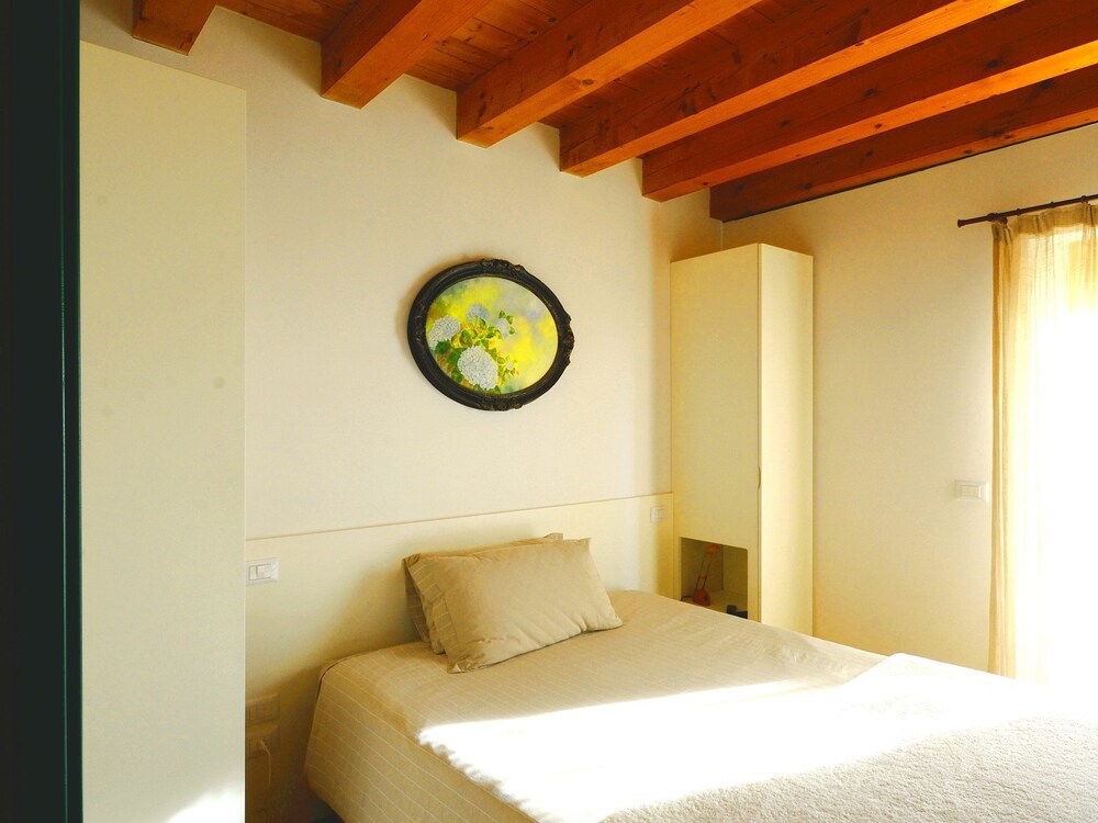 Double Room (6) photo 1