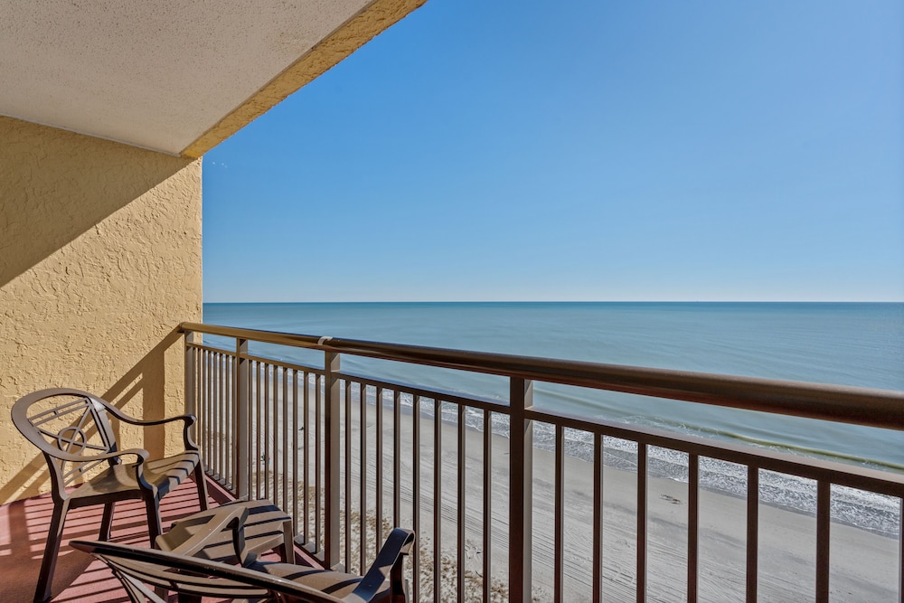 Suite, Oceanfront - Photo 6