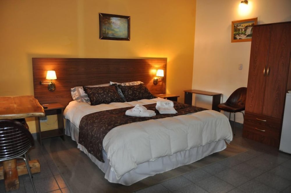 Bungalow, 1 Queen Bed (Notro) photo 3
