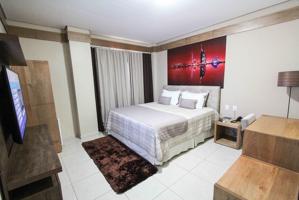 Luxury Suite