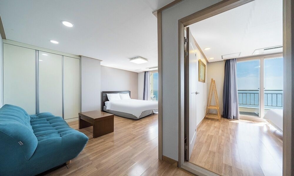 Special Queen Two room Oceanview