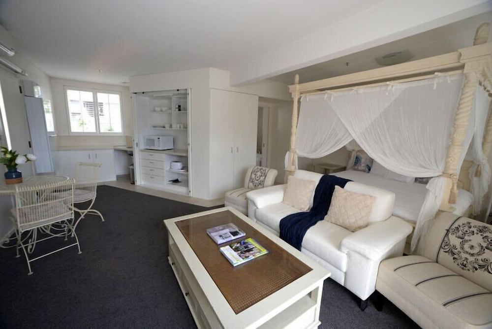 #69 The Romantic Suite