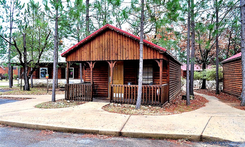 Rustic Creek Cabin 9 photo 3