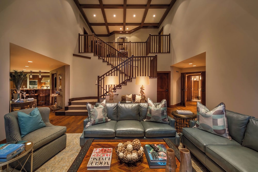 Room, 4 Bedrooms, Balcony, Mountain View