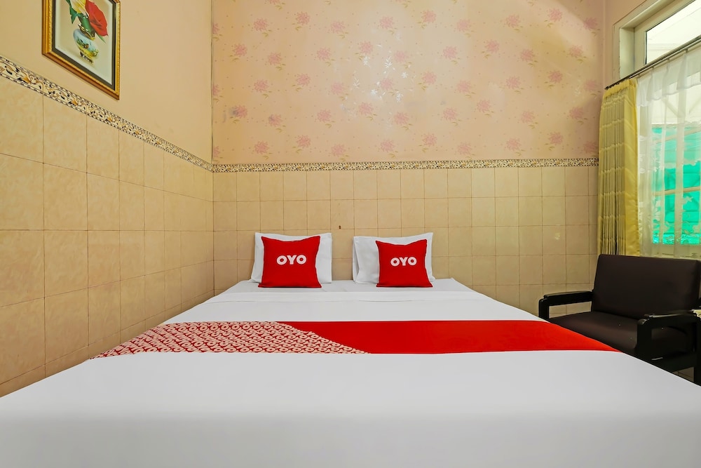 Standard Double Room - Photo 8