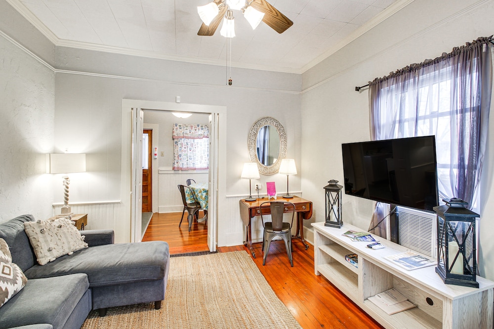 House (2 Bedrooms) photo 1