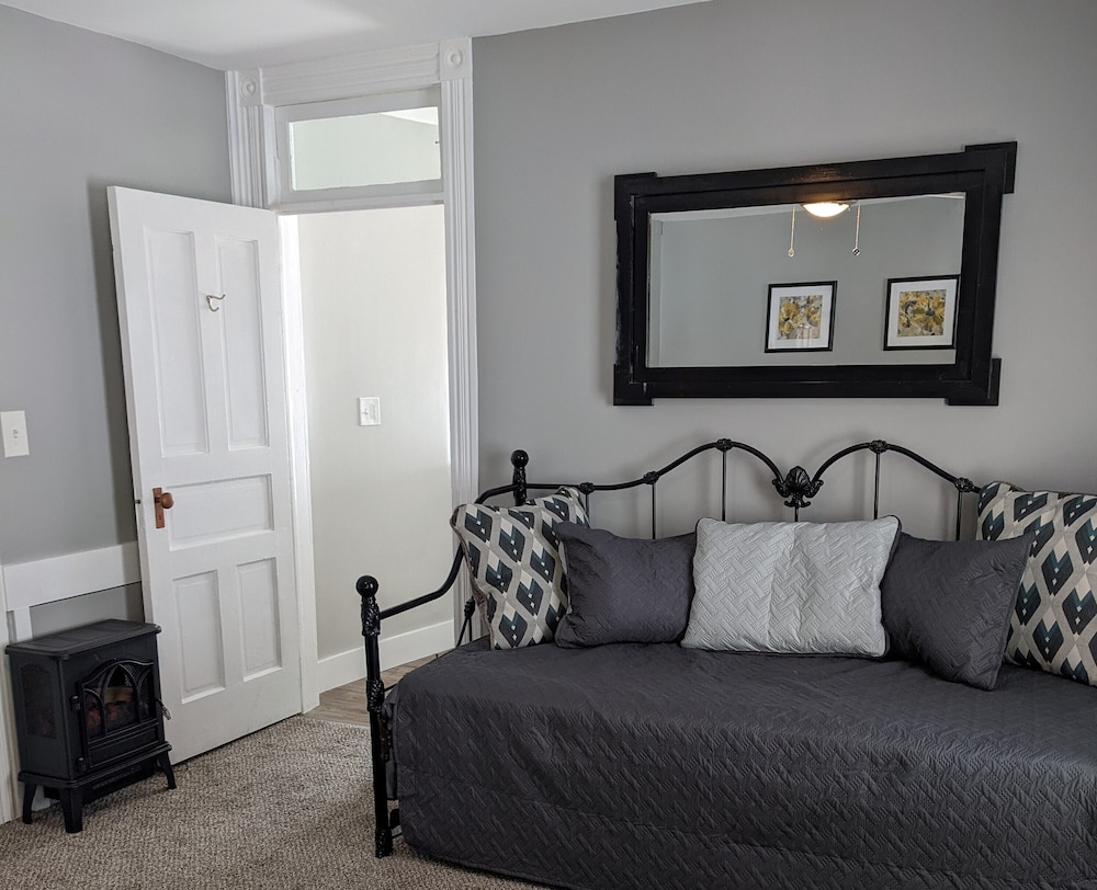 Stone Suite photo 1