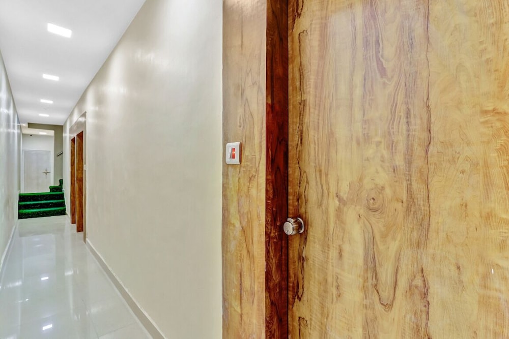 Deluxe Double Room, City View