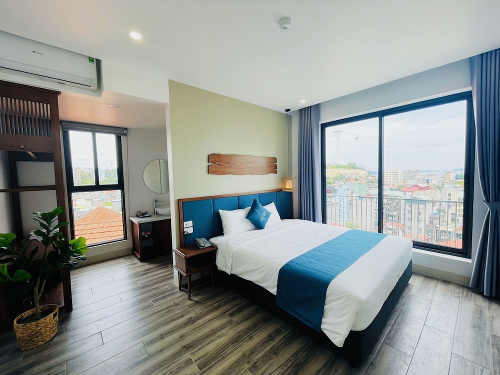 Deluxe Double or Twin Room, Ocean View