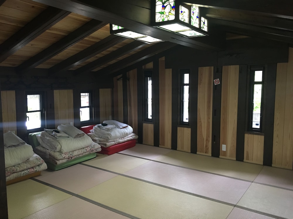 10, Cottage, Multiple Bedrooms, Non Smoking photo 2