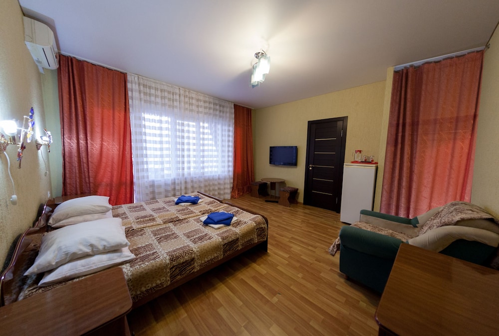 Standard Double or Twin Room, Balcony (Cottage #5) photo 2