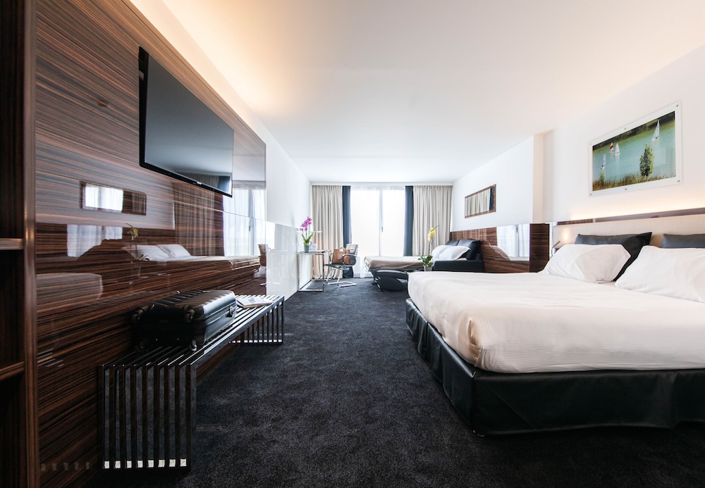 Double Room (Privilege) - Photo 1