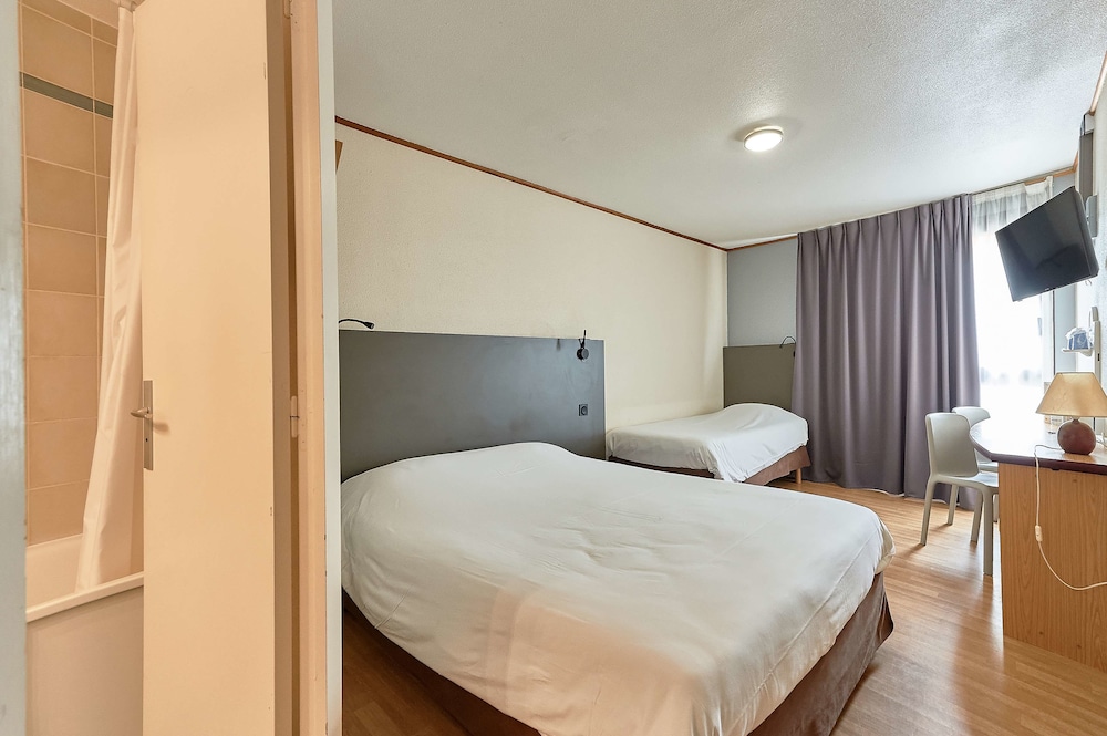Standard Room, 1 Double Bed - Photo 6