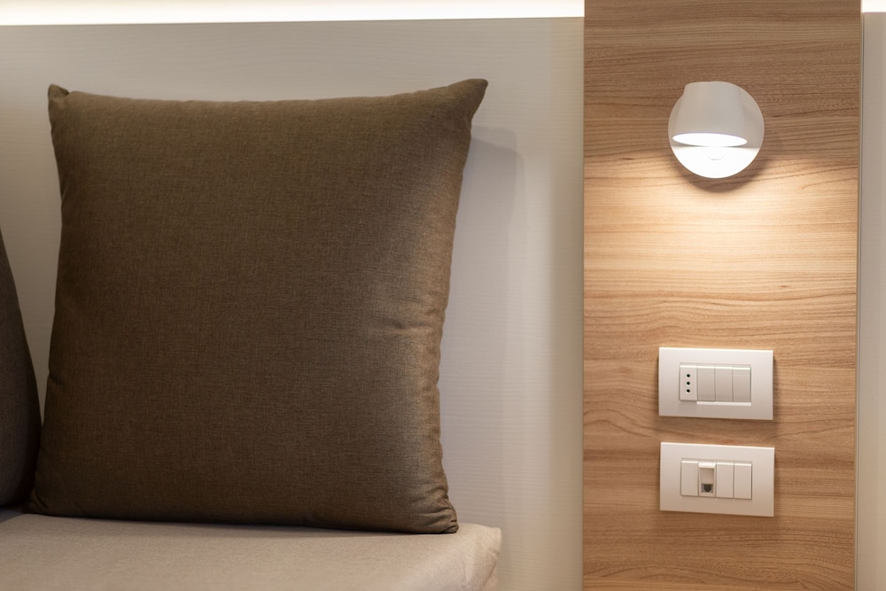 Family Room, Partial Sea View