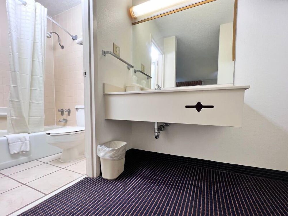 Basic Double Room - Photo 4