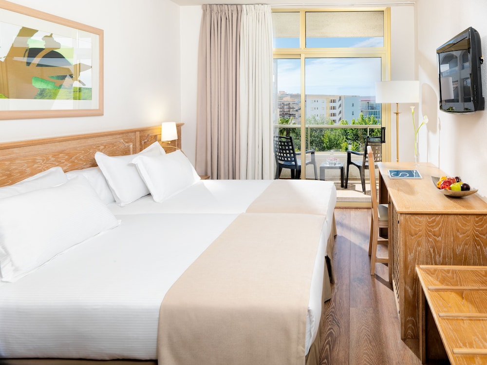 Double Room (2 people)