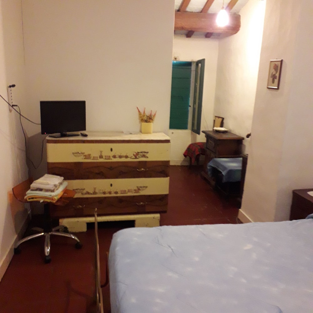 Classic Room, Courtyard View