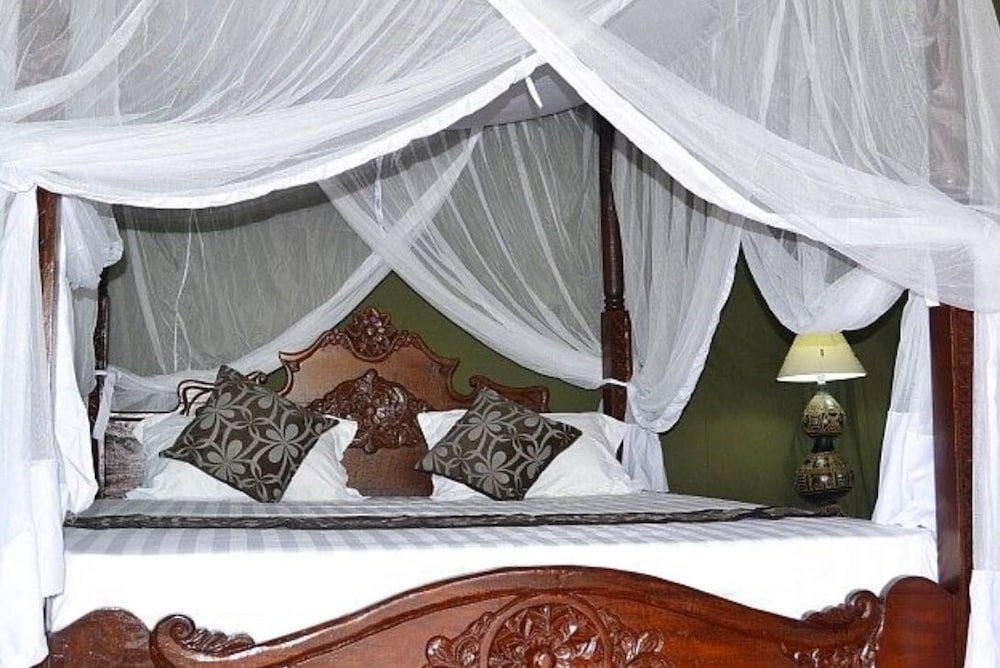 Luxury Tent photo 3