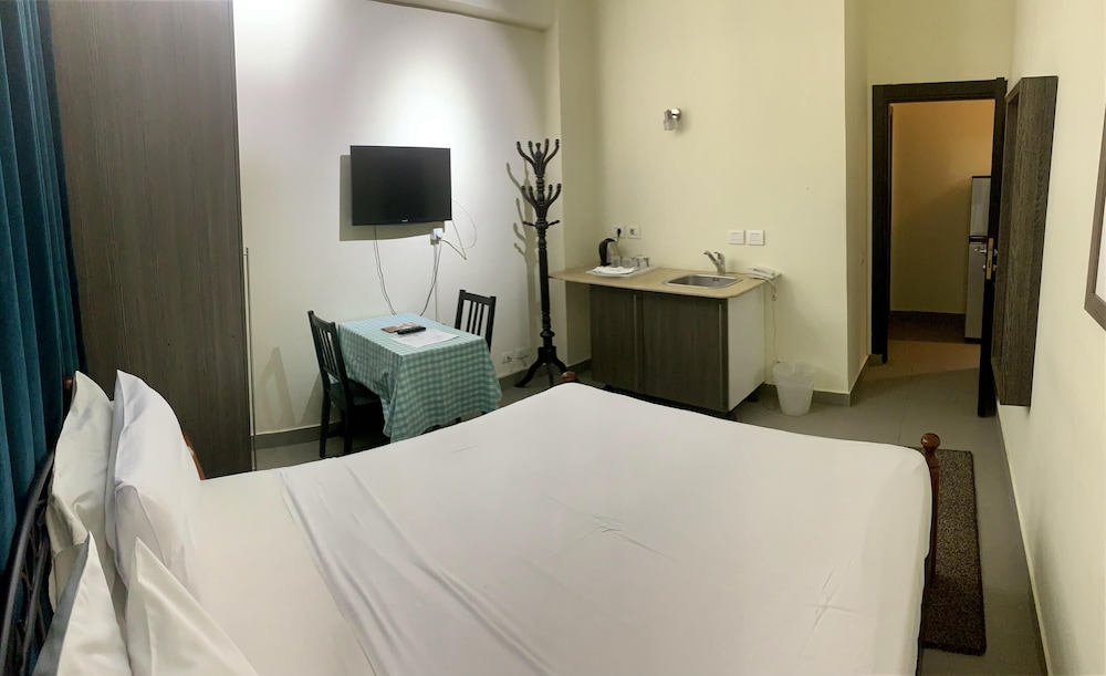 Deluxe Single Room, 1 Queen Bed photo 1