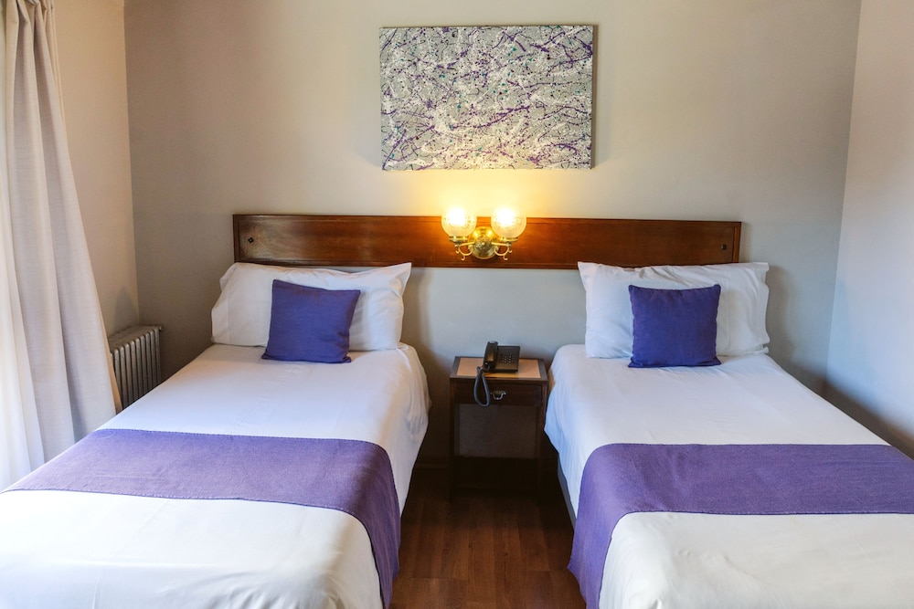 Superior Room, 2 Twin Beds, City View photo 2