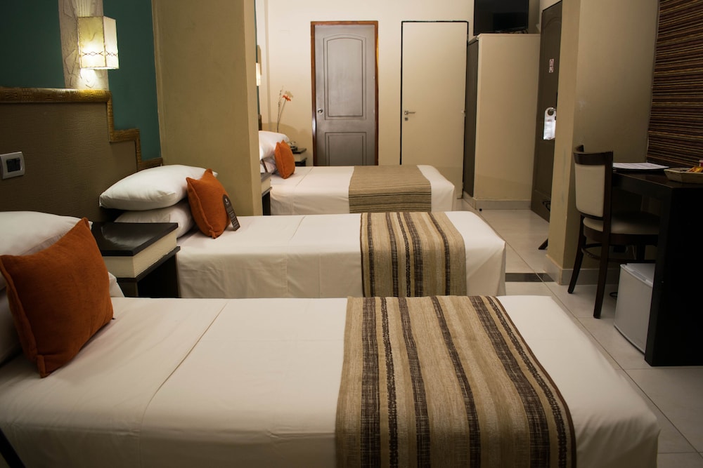 Superior Quadruple Room photo 1