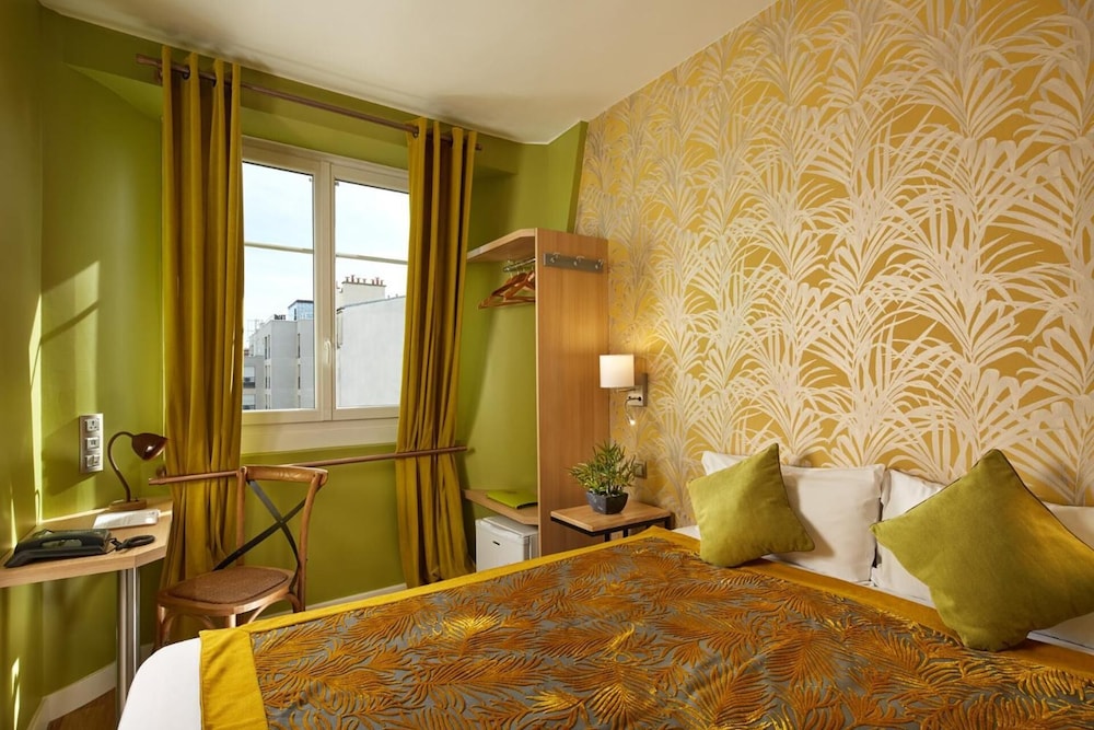 Superior Room, 1 Queen Bed