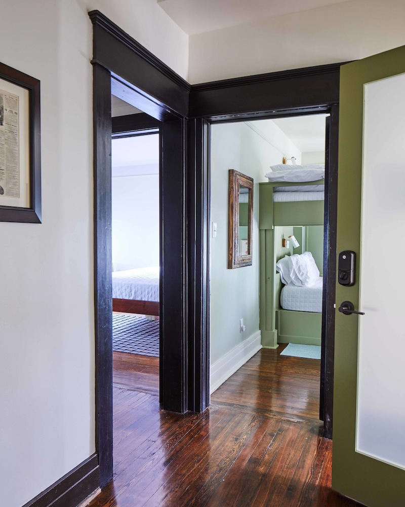 Charles on 11th - Beautifully Restored Historic Southside Home Walkable Perfect for Groups, Billede 20