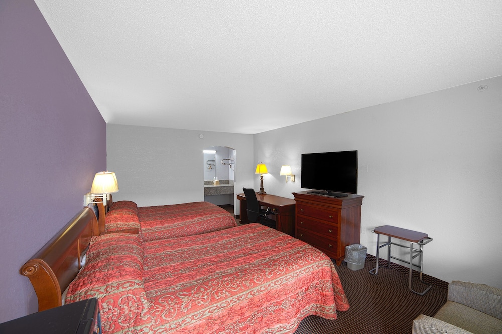 Room, 2 Double Beds, Non Smoking photo 3