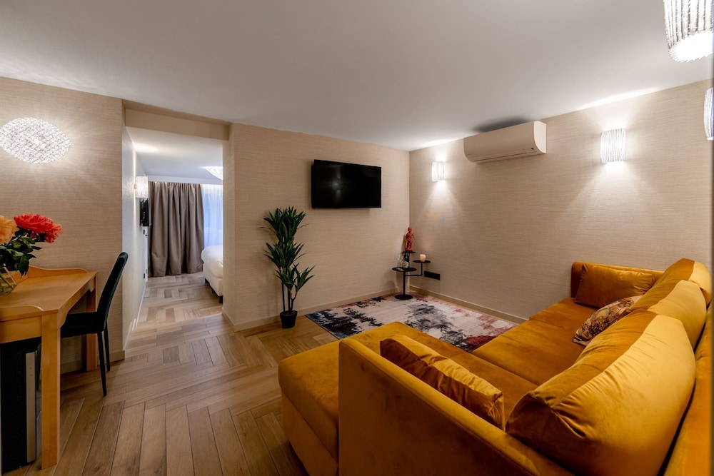 Studio Suite